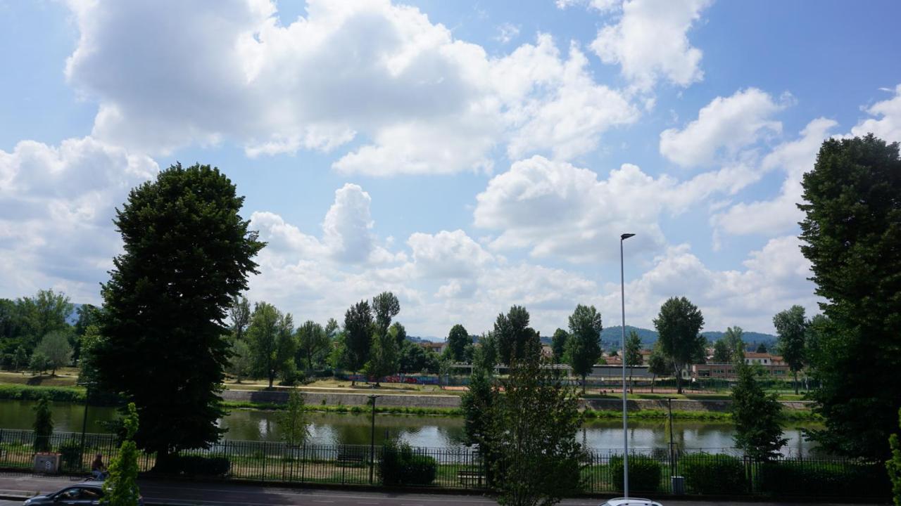 Arno River View Apartment Terraces, Free Parking Florenz Exterior foto