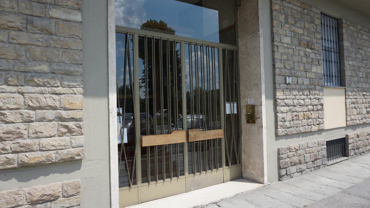 Arno River View Apartment Terraces, Free Parking Florenz Exterior foto