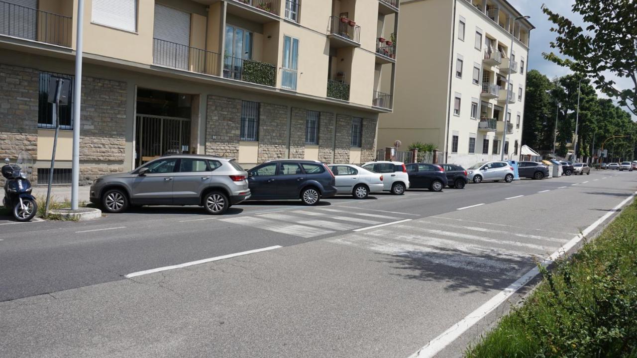 Arno River View Apartment Terraces, Free Parking Florenz Exterior foto