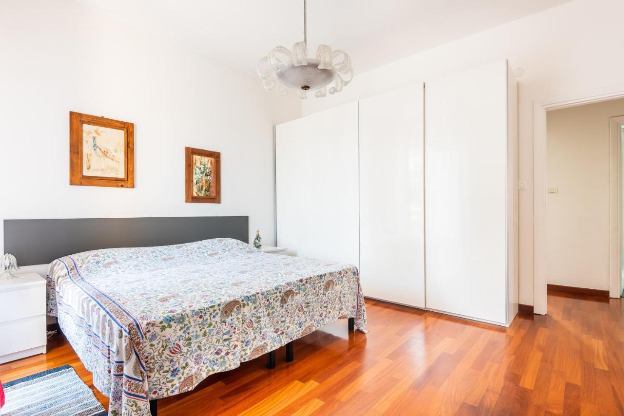 Arno River View Apartment Terraces, Free Parking Florenz Exterior foto