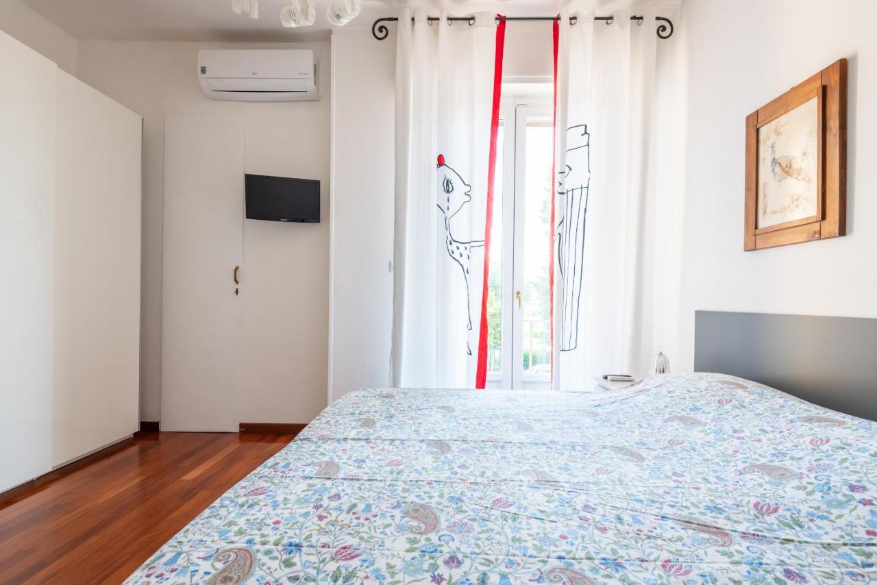 Arno River View Apartment Terraces, Free Parking Florenz Exterior foto