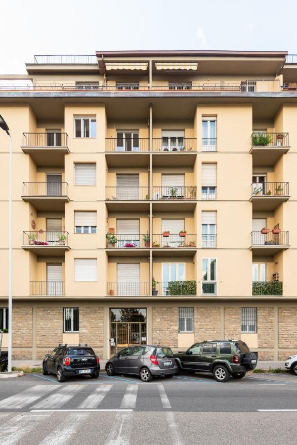 Arno River View Apartment Terraces, Free Parking Florenz Exterior foto