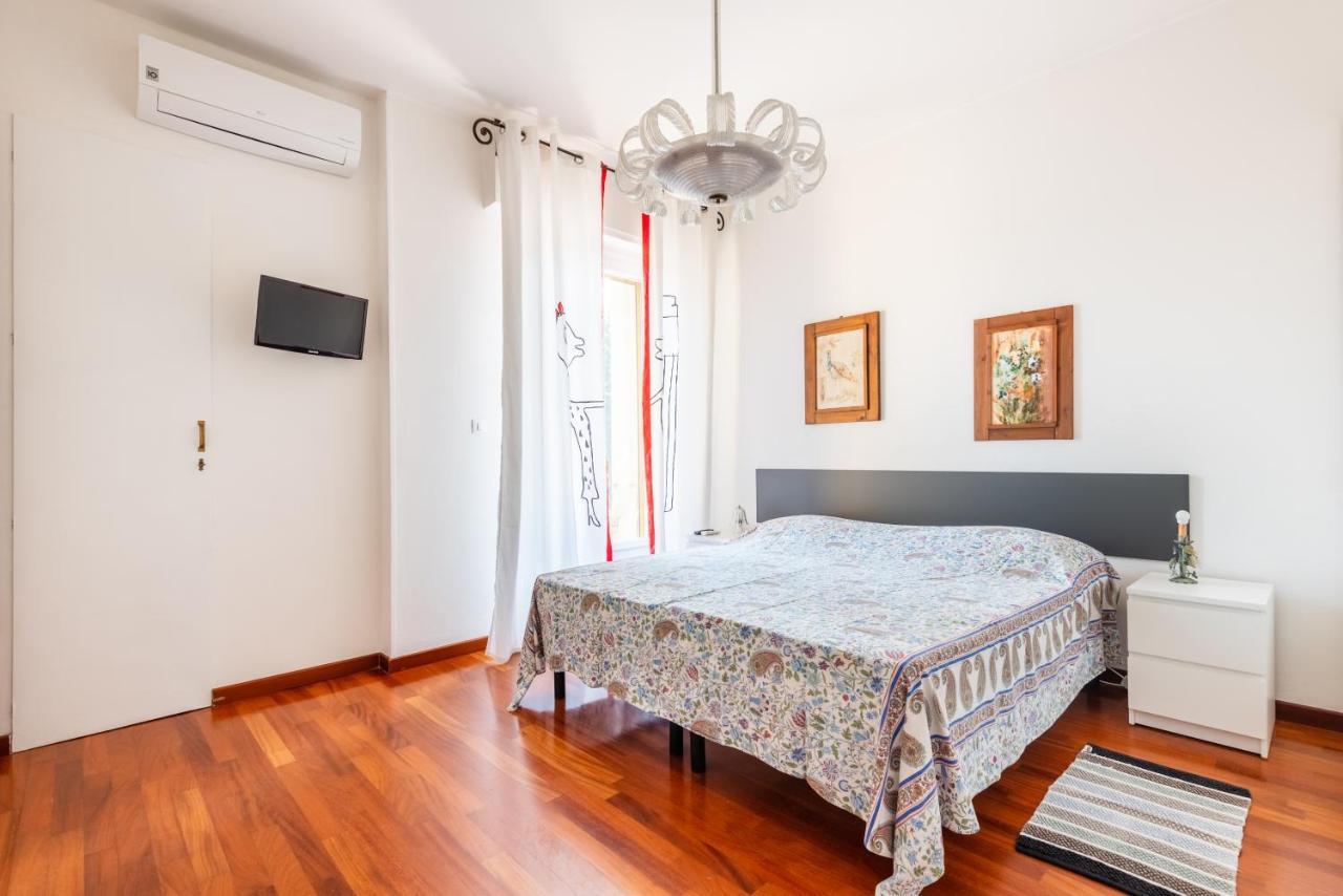 Arno River View Apartment Terraces, Free Parking Florenz Exterior foto